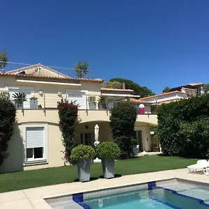 https://sainte-maxime-studio-2.fr-provencehotel.com